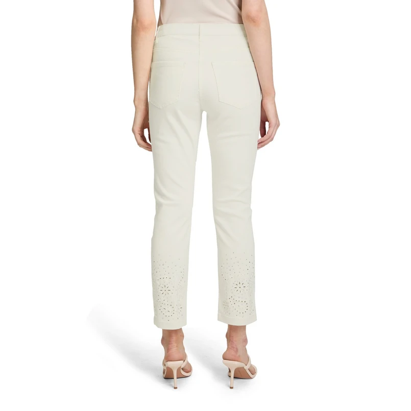 Betty Barclay Dames Broek 60491323 OFF-WHITE