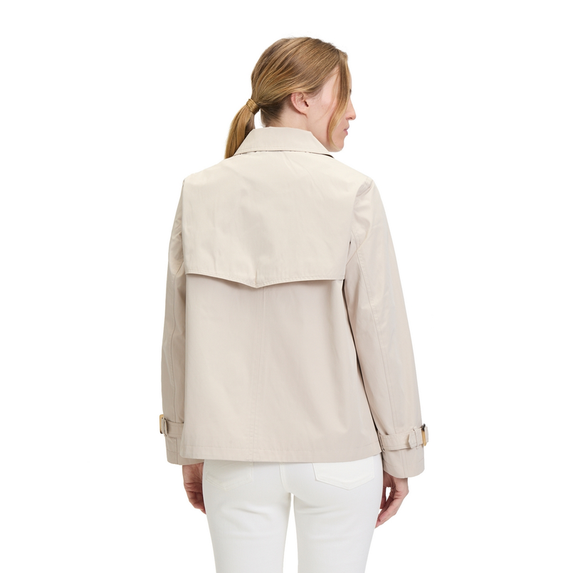 Betty Barclay Dames Jas 78382036 Zand