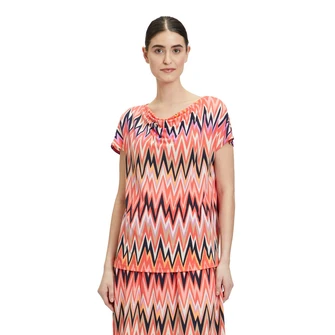 Betty Barclay Dames Top 20512508 Rood dessin