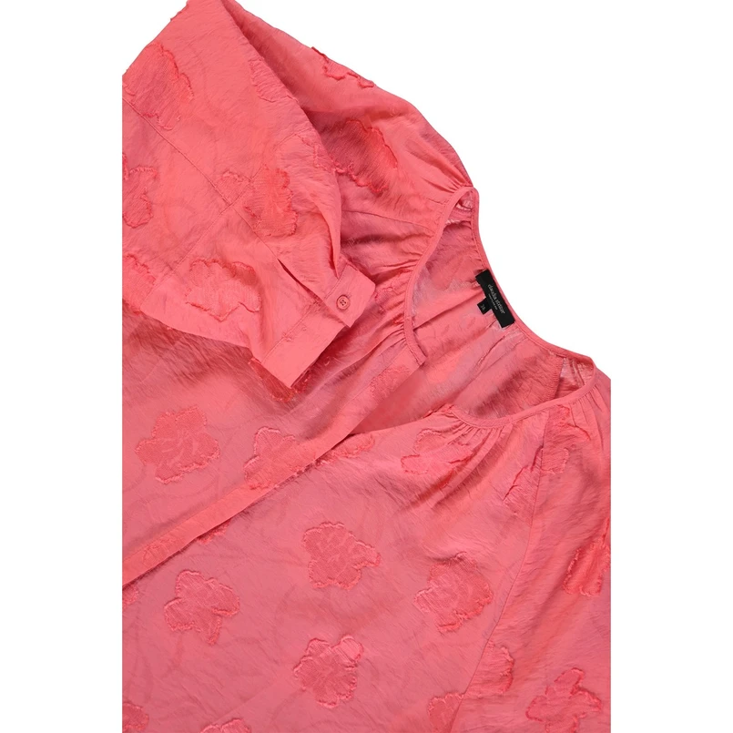 Claudia Strater Roze