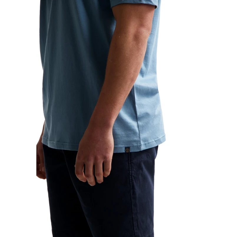 Dstrezzed Heren T-shirt 203010-ss25 Bleu
