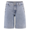 Ivy & You Dames short Bibette SVU 4554 Bleached blue denim